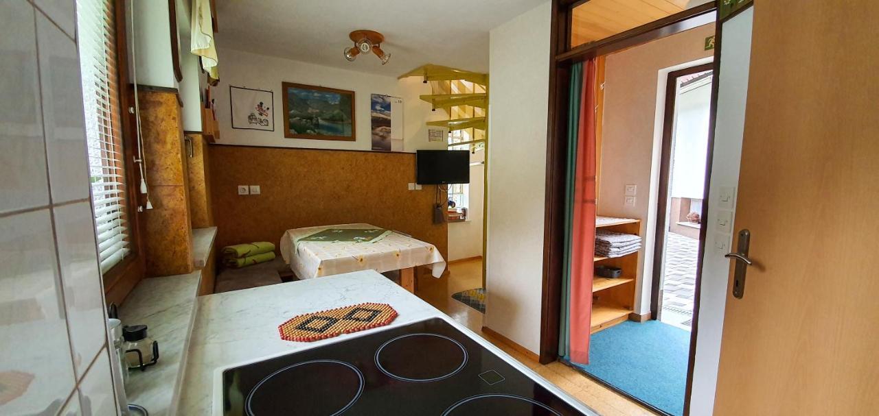 Apartmaji Apartman *